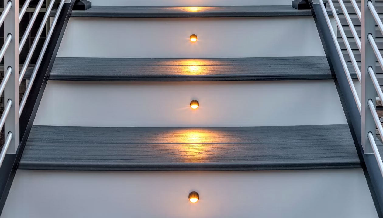 Trex® LED Aluminum Stair Riser Light