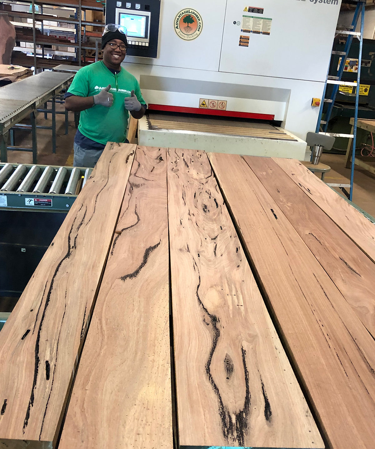 4/4 Pecky Bolivian Walnut Lumber